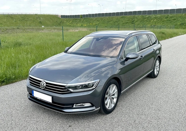 Volkswagen Passat cena 59999 przebieg: 246000, rok produkcji 2016 z Nowa Ruda małe 46